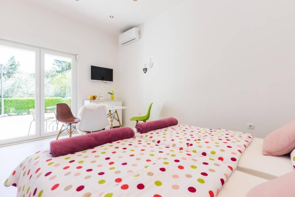 Candy Ap.-Near Center,Bus,Beach+Free Parking Place Zadar Zewnętrze zdjęcie
